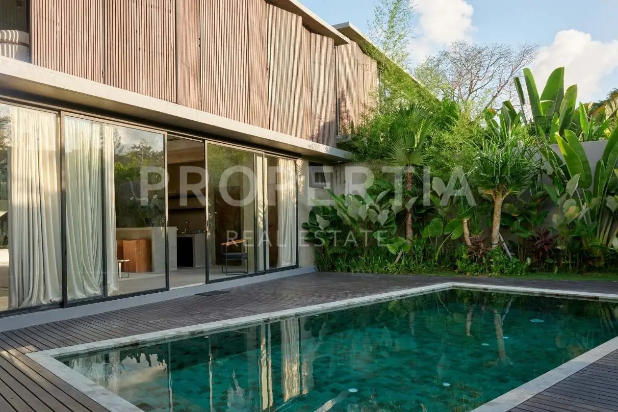 Swimming Pool 3 at Move-in Ready Industrial Japandi Tropical Villa in Buduk (PPV4716), listing by PROPERTIA.