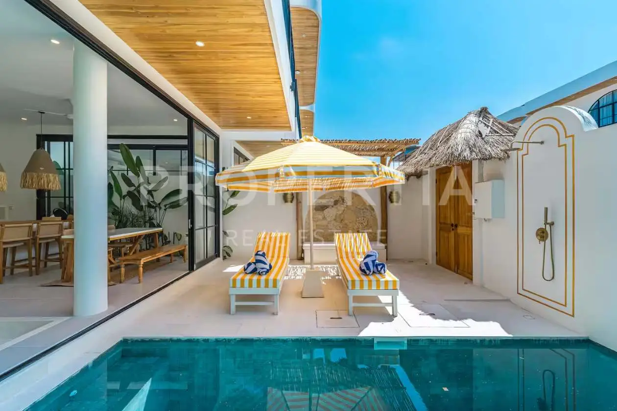 Turnkey High-Yield Investment Villa in Prime Batu Bolong (PPV4781), listing by PROPERTIA.