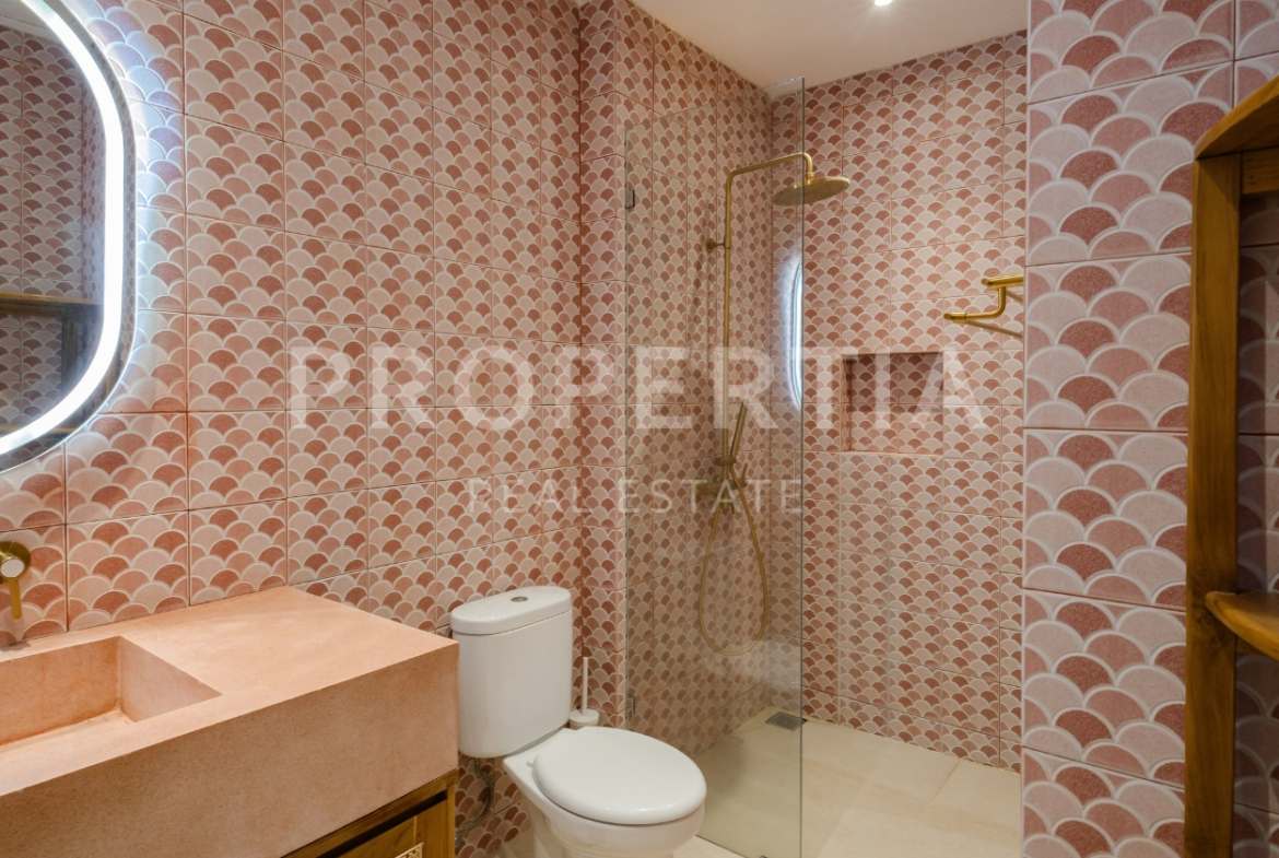 Bathroom (Perspective 3) at Modern 4-Bedroom Villa Just Minutes from Cemagi Beach (PPV4783), listing by PROPERTIA.