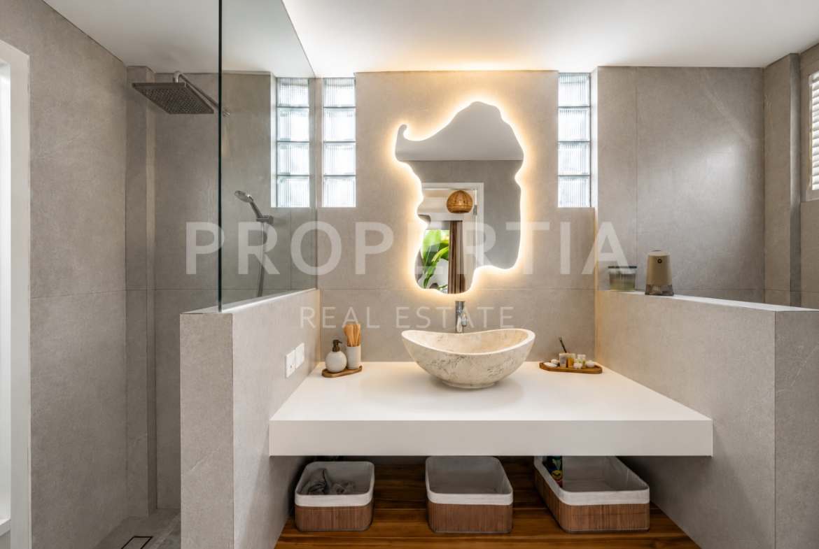 Bathroom 11 at Tranquil Turnkey 2 Bedroom Villa in Padonan (PPV4921), listing by PROPERTIA.