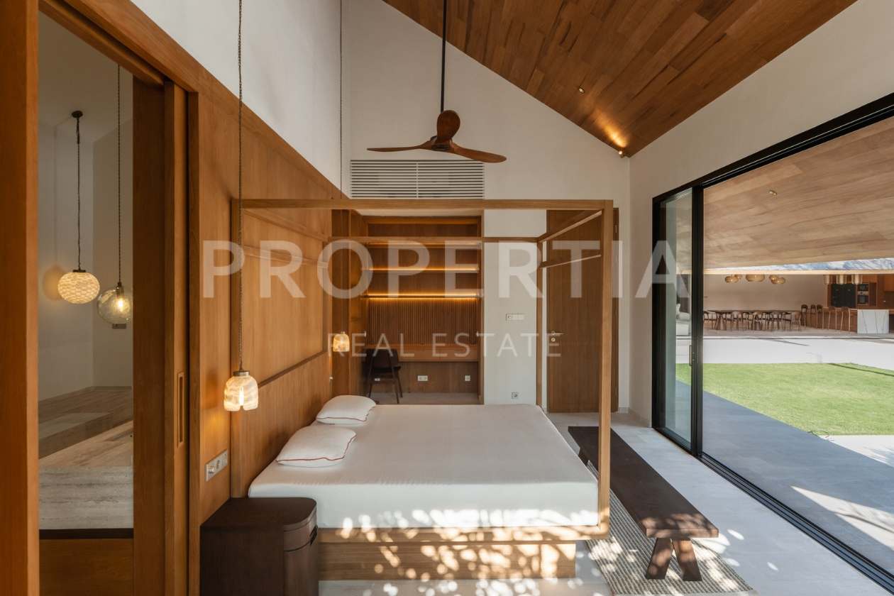 PPV4981_bedroom02_ Bedroom 2 at Timeless Tropical 5-Bedroom Villa in Tiying Tutul (PPV4981), listing by PROPERTIA.