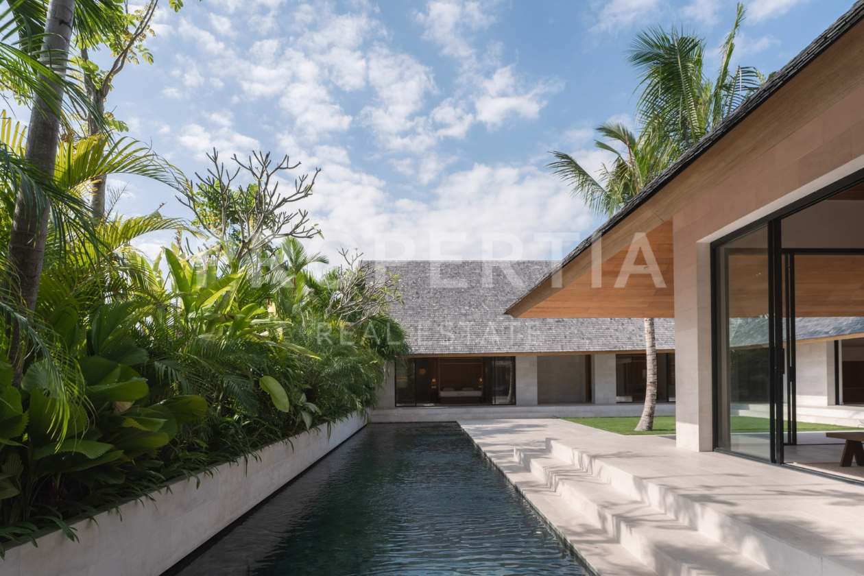 PPV4981_pool_ Swimming Pool at Timeless Tropical 5-Bedroom Villa in Tiying Tutul (PPV4981), listing by PROPERTIA.