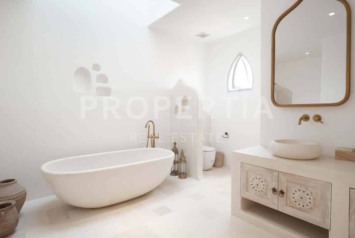 Bathroom 1 at Stylish Moroccan-Inspired Sanctuary Walking Distance to Seseh Beach (PPV4914), listing by PROPERTIA.